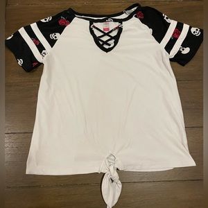 🔴 No Boundaries Skull Shirt